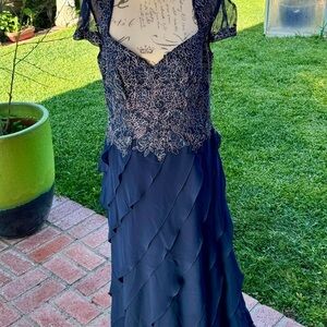 Xscape  Embroidered Cap Tiered Gown in Navy/Silver Size 12